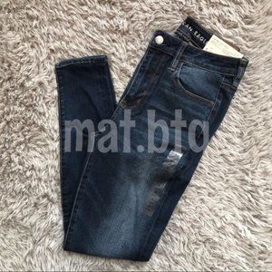 American Eagle Ne(x)t Super High Waisted Jegging